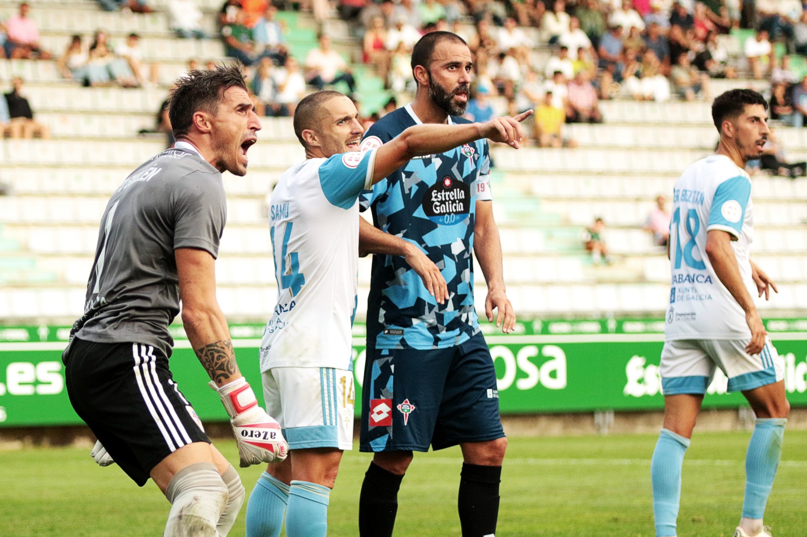 El Racing de Ferrol da buena imagen ante la SD Compostela en el Trofeo ...