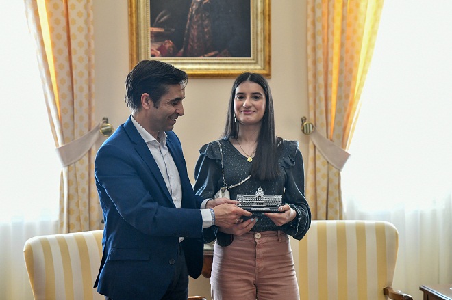 Lara Rivas Recepción a la ferrolana Lara Rivas, campeona del mundo de danza ...